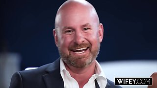 Alberto Blanco And Cameryn Morie - Stunning Blonde Hotwife Gets Fucked By Another Man While Hubby Watches