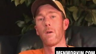 Mature batty boy peels off after the dialogue and strokes off