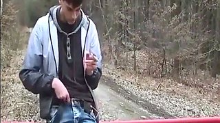 Twink Masturbates on Webcam