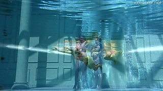 Alla Zlatavlaska and her girlfriend strip and swim under the water