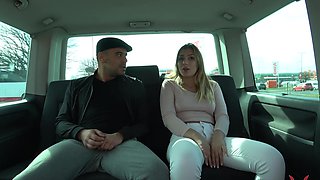 Sneaky Vyvan's steamy roadside rendezvous - raw and real