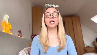 How to Tell Her About Your Micro Size!