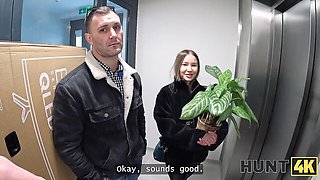 Enchanting Amalia Davis at 18-25 porn