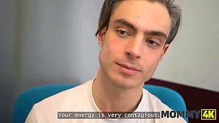 Mommy4k. learning how to screw from mommy