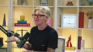 Khloe Kingsley Squirting on Camera & Red Flags  the Adult Time Podcast