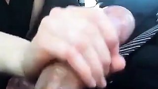 Handjob in the Car with My Amateur Girlfriend