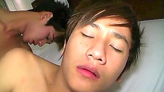 Asian Twinks In Love