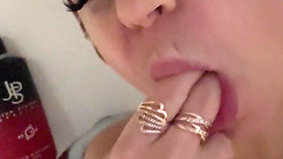 I Have a Very Wet Pussy When I Play in the Bath and Masturbate My Unshaven Smelly Pussy Under the Shower