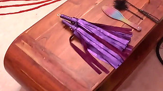 Golden Goddess Unleashes Punishment on Omgiana's Craving Bottom