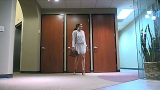 Romanian amateur webcam teen masturbate