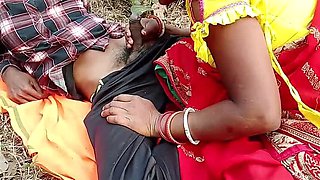 Indian Village Housewife Forest Fuck with Priyarahulbhabhi - Public Sex & Fisting