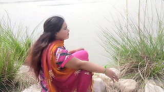 Tharik bike driver desi aunty hot