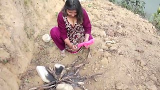 Pakistani Aunty Shehla Fucked By Her Lover