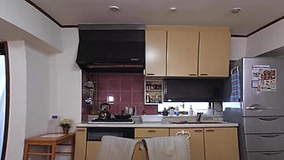 Secret Sex with Young Wives in the Neighborhood