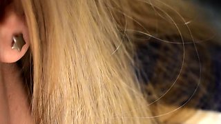 Amateur Blonde Teen Plays Solo with Toy Webcam Porn