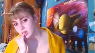 Hot Omegle Girl masturbates with Stranger