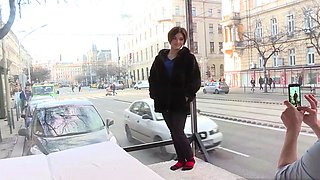 Veronica Morre loves to have sex in public