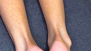 Amateur Foot Fetish Girlfriend Sucks and gives a Footjob