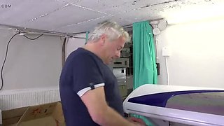 Young Teen Pussy Loves Older Man - Amateur Cute 18 Year Old Compilation