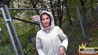 Real German amateur porn fornicateed on public place