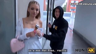 Hunt4k. blondie hottie used her enormous natural boobs to get back on her boyfriend