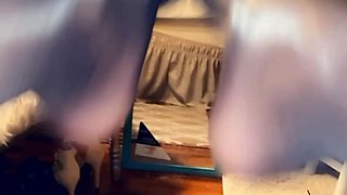 Amateur hottie solo masturbation