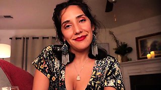 Cute amateur brunette naughty in solo jerking show on camera