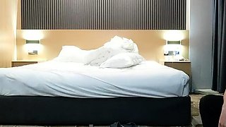 Amateur Doggystyle Hidden Cam