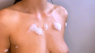 Brunette Solo Webcam Masturbation