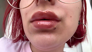 Close up Smoking with Lipgloss