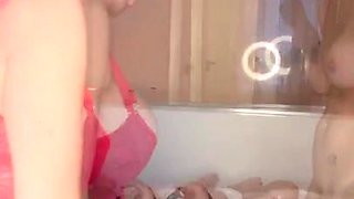 Best friends captivate with daring homemade passion in thrilling intimate play