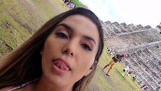 No pantyhose in Chichen Itza