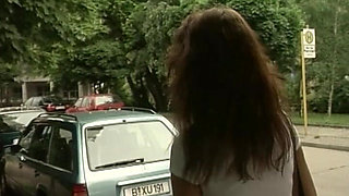 Slim Teen Elisa Shows Herself Naked in a Soft Clip.