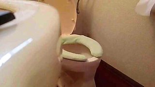 Japanese MILF Mayumi Kanzaki Public Toilet Pissing & Big Ass Fetish Compilation