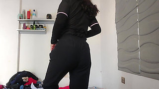 Big Ass 18 Y.o College Girl