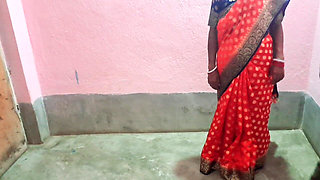 18 Year Old Indian Girl Fucked Hard on Her Interview Day by Her Office Boss