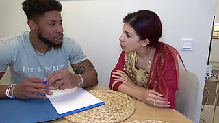 Arab Stepsister Skips Italian Lesson with BBC Stepbrother for Anal