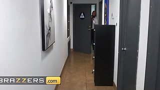 Wild office anal fuck with hot curvy MILF Kenzie Tayloer and her boss