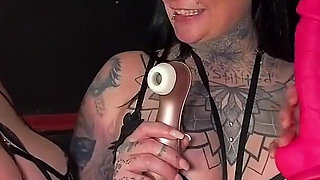 Sisters Are Do'n It for Themselves