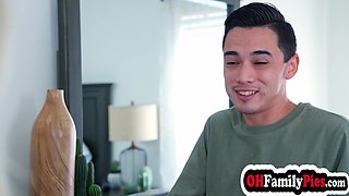 Teenage stepsister wants to play doctor