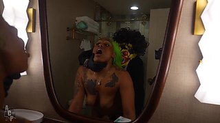 Ebony Queen Surrenders to Intense Homemade Erotic Heat