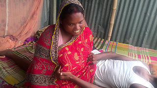 Indian hot housewife ki subah subah chudai ki