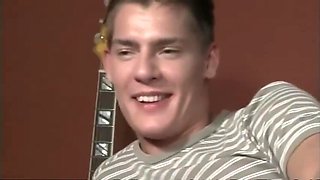 Dickey: Fingerprints On His Hungry Hole