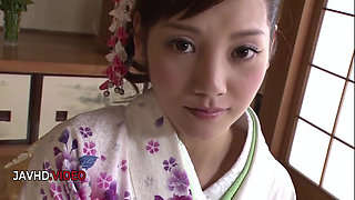 Seductive Asian Star Rei Mizuna Captivates in Japan Amateur Porn Show