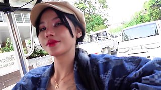 Super cute Thai teen amateur threesome