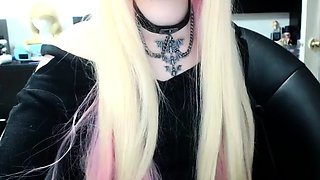 Romanian amateur webcam teen masturbate