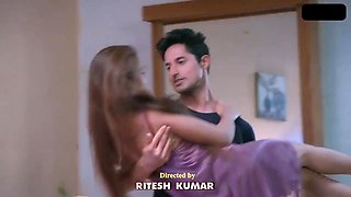 Charming Indian seductress heart-stopping erotic video