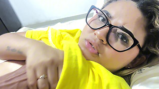 Late Punished Delivery Girl: I Fuck the Client So He Won't Report Me to the Boss