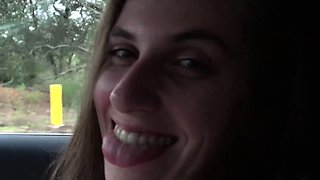 Amateur teen girlfriend outdoor action with anal action