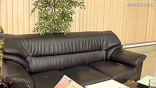 Netori The Bride A Couple Of The Be Photographed In The Photo Studio Before Wedding Wait Re 2